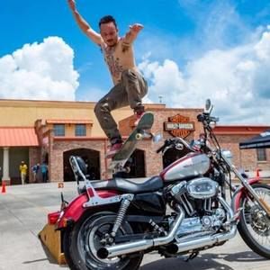 Meet your Posher, Hunter